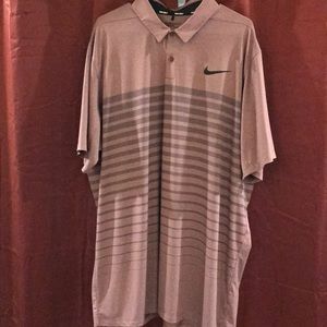 NEVER WORN Nike Golf men’s polo